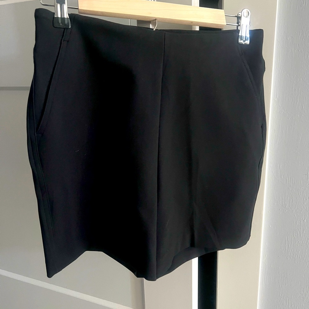 New without tags Rachel Zoe black shorts